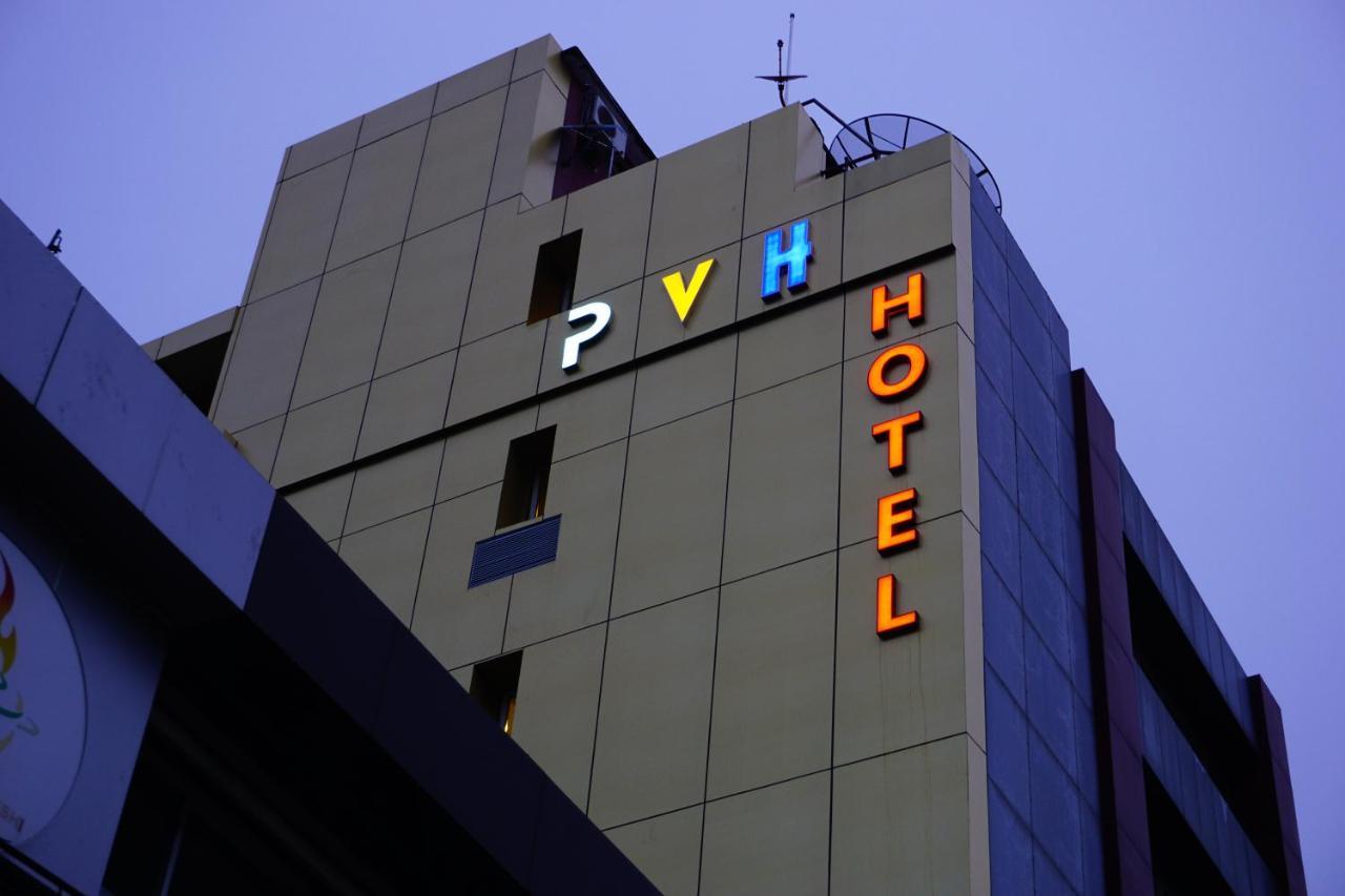 Pleasure View Hotel Yangon Bagian luar foto