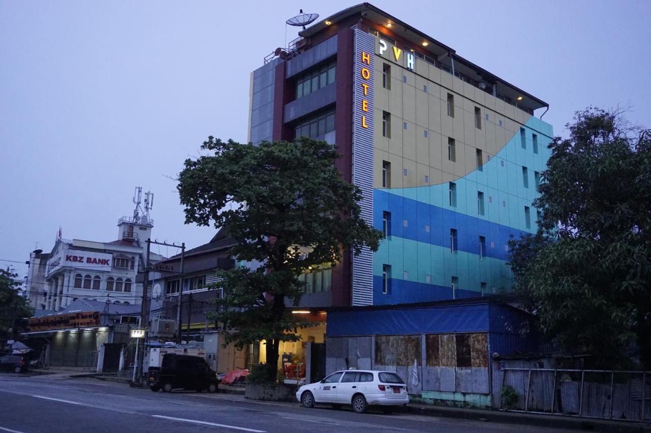 Pleasure View Hotel Yangon Bagian luar foto