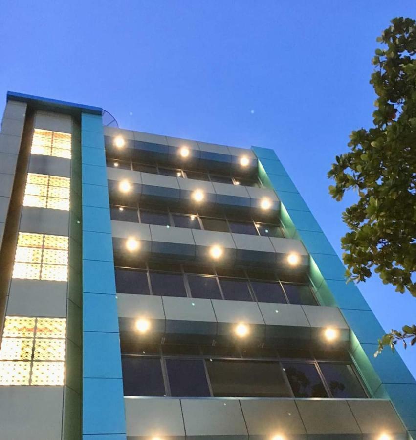 Pleasure View Hotel Yangon Bagian luar foto